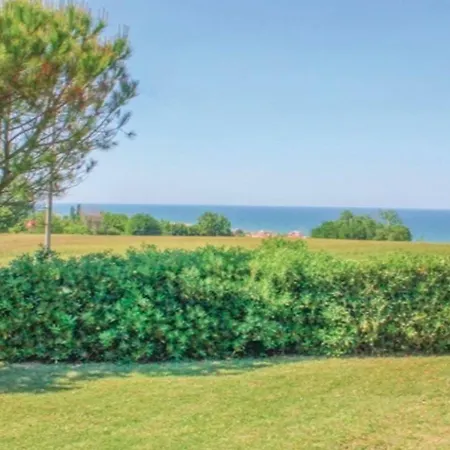 Apartamento Sea View With Garden.