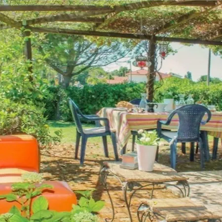 Apartamento Sea View With Garden. Montignano