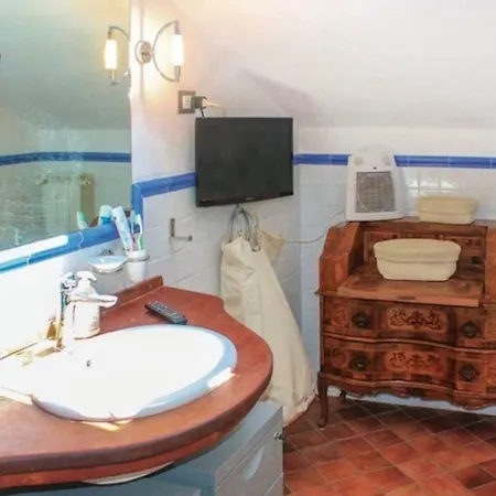Sea View With Garden. Apartamento